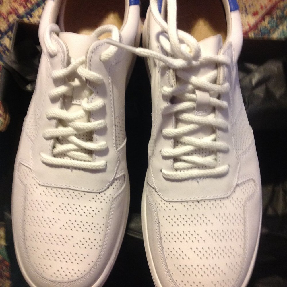 UGG Men's Slayte Stripe White leather Fashion Sneakers 11.5M New in Box - Picture 1 of 10